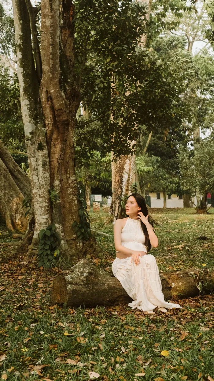 Charissa & Denny, maternity in Kebun Raya Bogor, photo 3