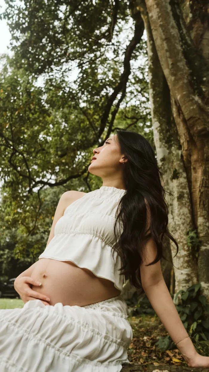 Charissa & Denny, maternity in Kebun Raya Bogor, photo 4